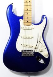 Fender_American_Standard_Stratocaster_2012_Mystic_Blue__4